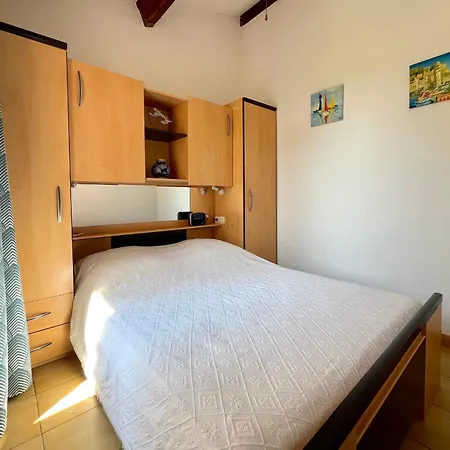 Casa vacanze Maison R+1 Avec Jardin - Proche - Fr-1-309-524 *